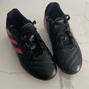 Adidas girls soccer cleats